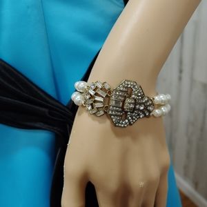 Chloe & Isabel heirloom Pearl statement bracelet